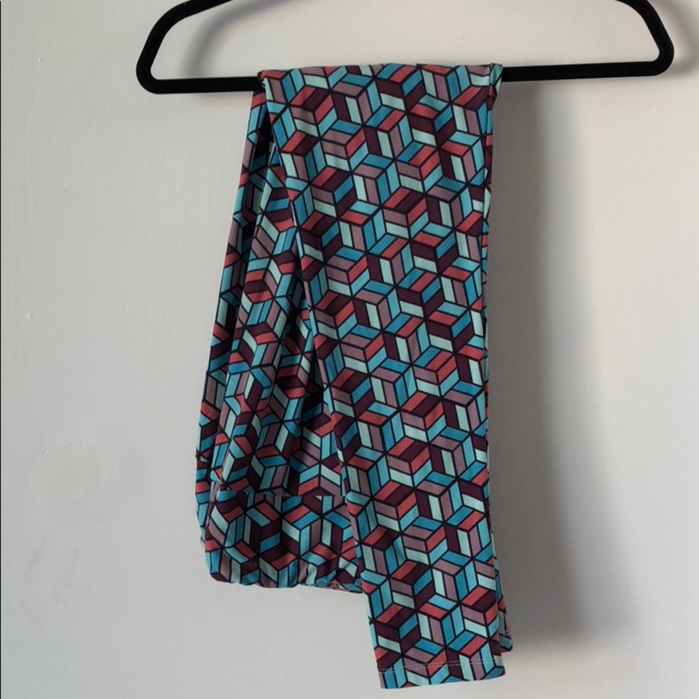 Lularoe TC Leggings Geometric Pattern